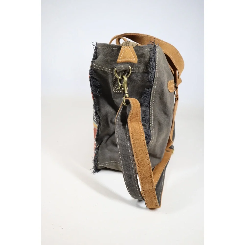Clea‎ Ray Women's Tote/Cross Body Bag